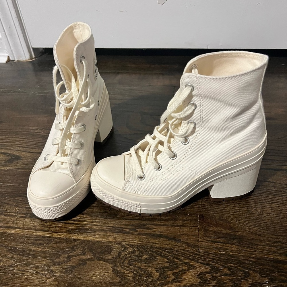 Converse Chuck 70 De Luxe Heel 75MM Canvas Sneakers White 7.5